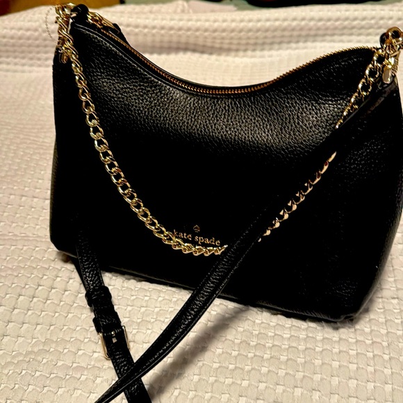 New Kate Spade handbag, zippy, convertible, medium black...